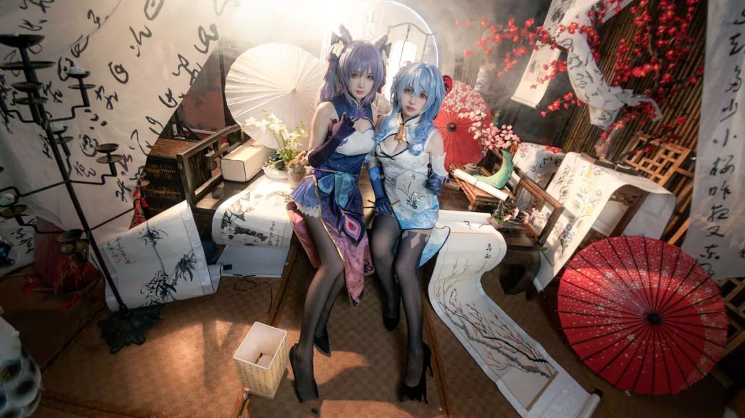 原神cos：黑丝+旗袍，刻晴真是美翻了！青花瓷甘雨，神装水神，裸足归终真是太顶了！
