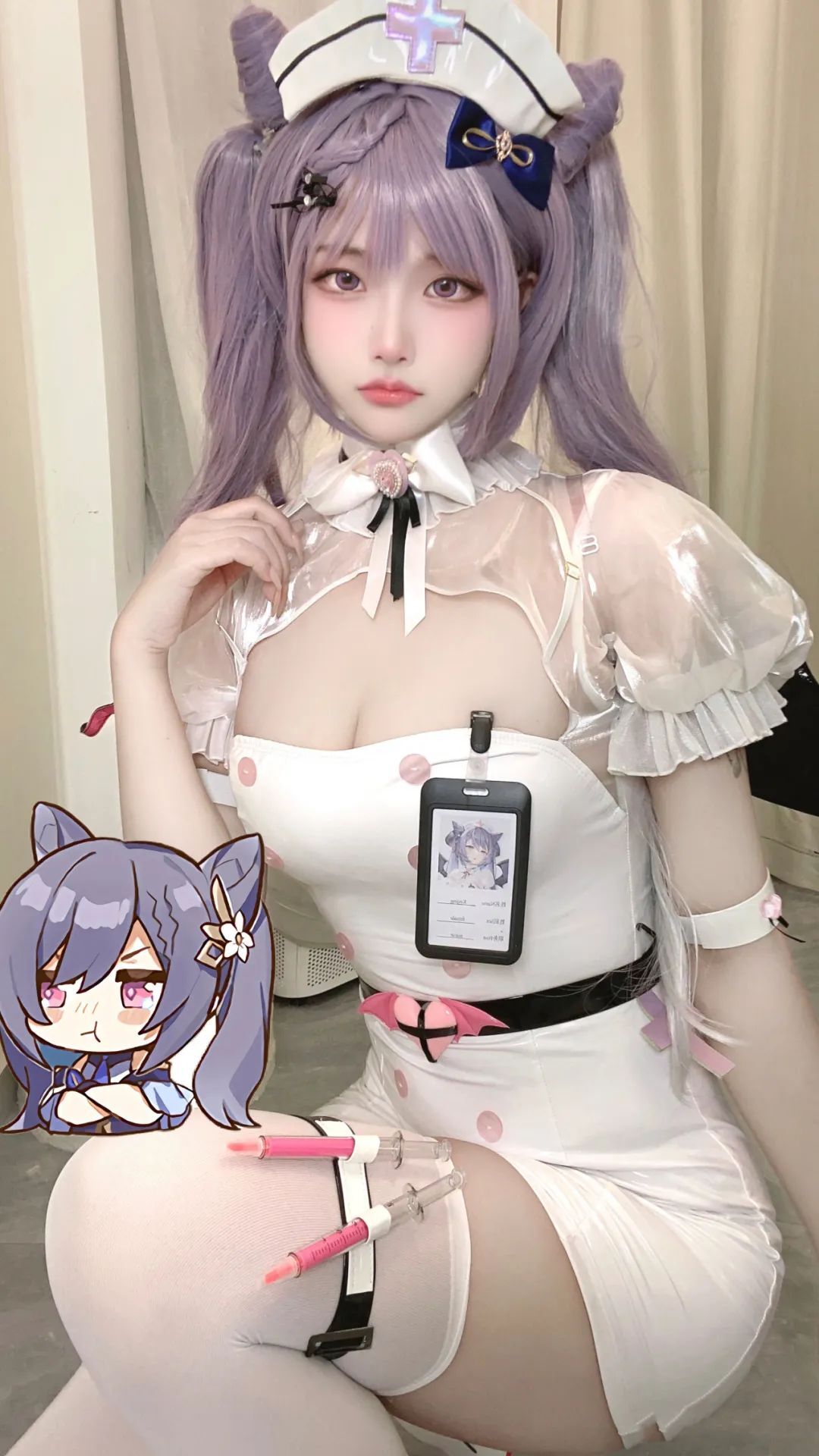 原神cos：白丝护士装刻晴，ol制服雷神太御了！包臀裙申鹤，泳装八重神子让人狂喜！