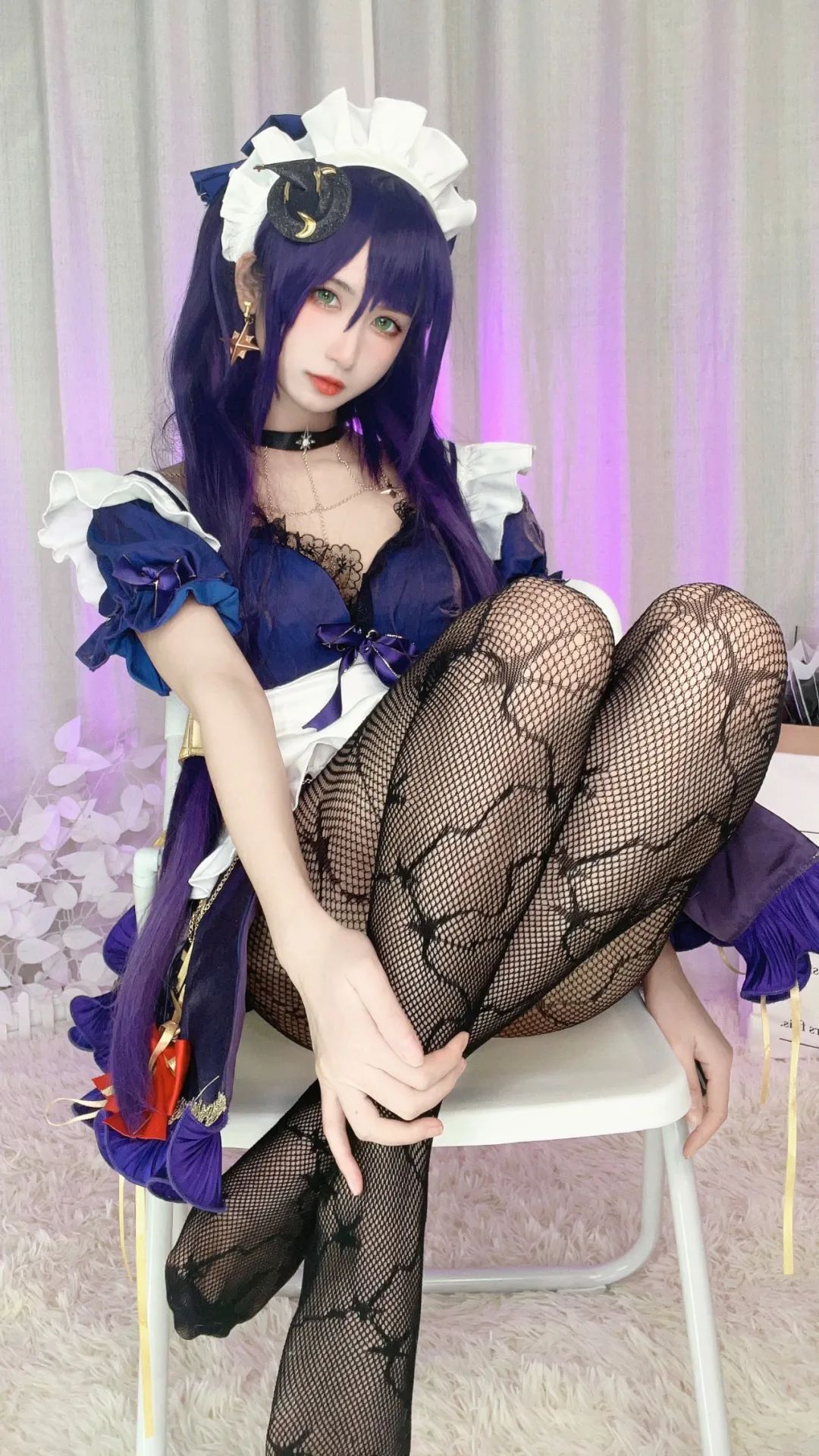原神cos：黑丝小厨娘刻晴太萌了！黑丝旗袍申鹤，白丝连衣裙神子太御了！女仆雷神绫华让人狂喜！