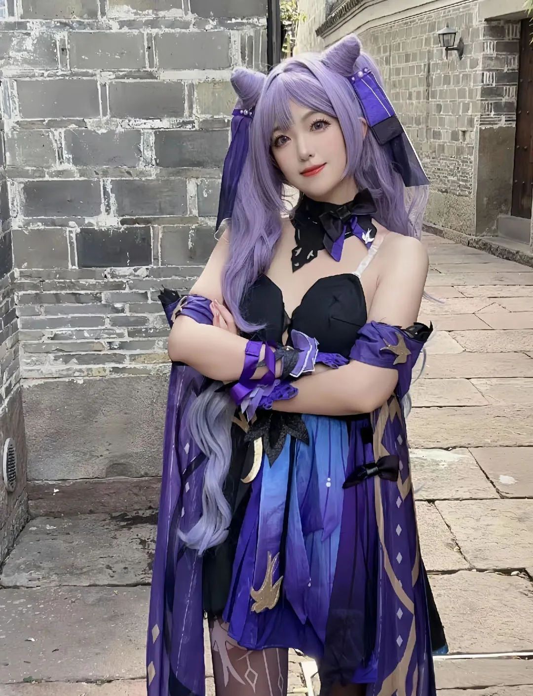 原神cos：女仆胡桃，黑色连衣裙优菈，双马尾女仆莫娜让人狂喜！公主裙心海太甜美了！