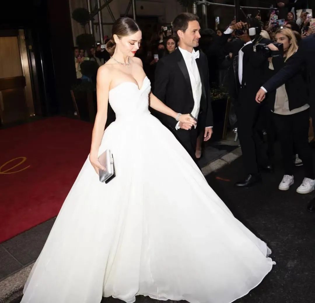 模特|米兰达·可儿 （Miranda Kerr）高清壁纸