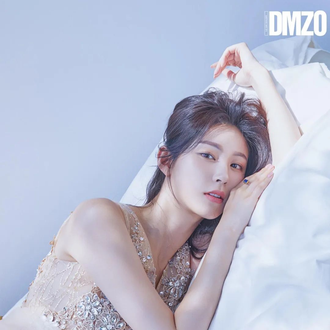 INS美女|韩国模特金宝拉，“韩版张钧甯”的性感图片集