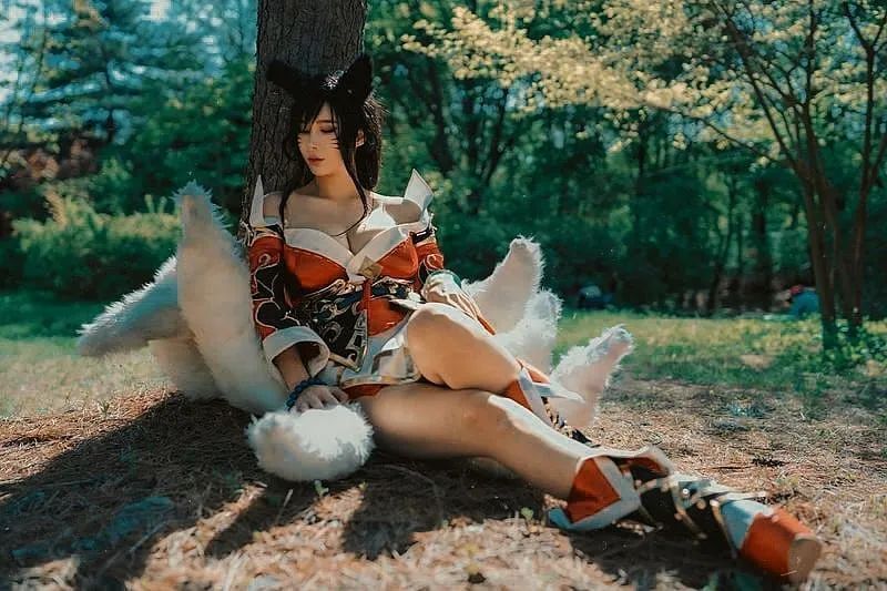 INS美女|韩国性感车模宋珠儿，兼职Coser