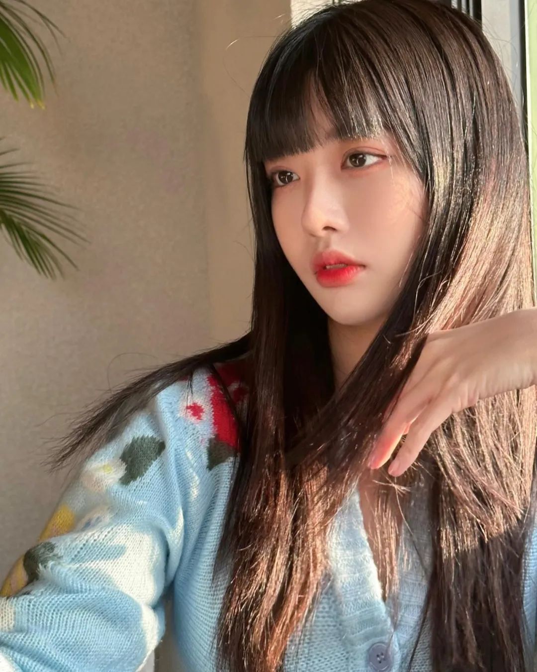 INS美女 | 韩国网红模特홍민하，冷欲风好身材正妹