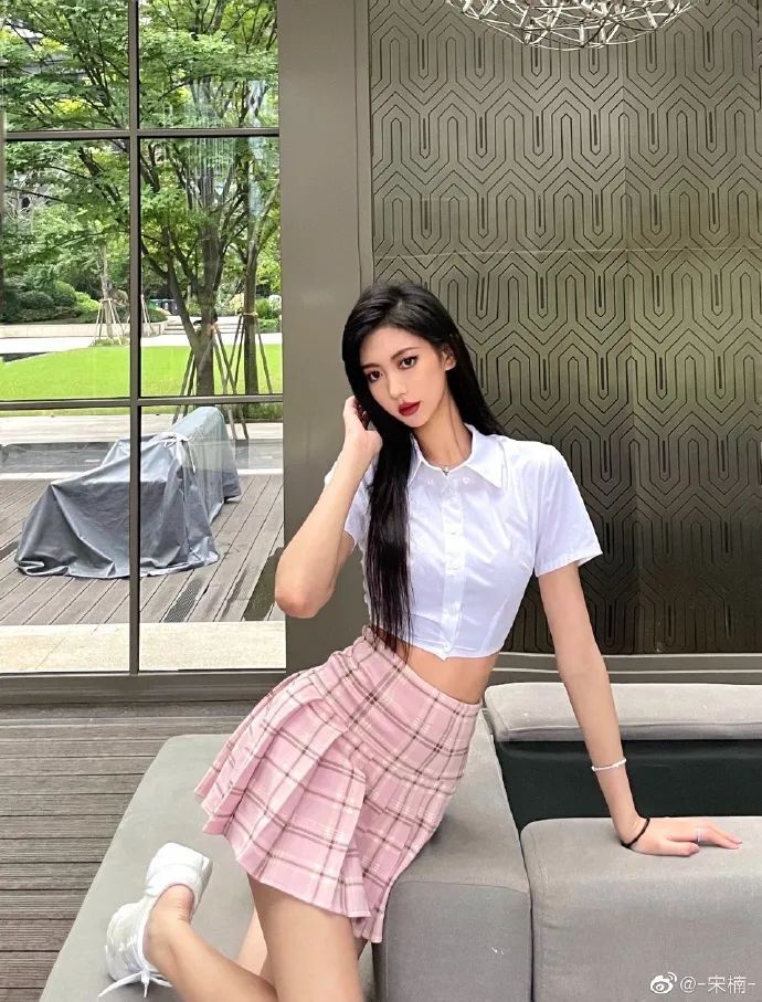 最美“车模”宋楠小姐姐，车模界颜值天花板