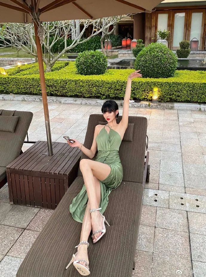 最美“车模”宋楠小姐姐，车模界颜值天花板