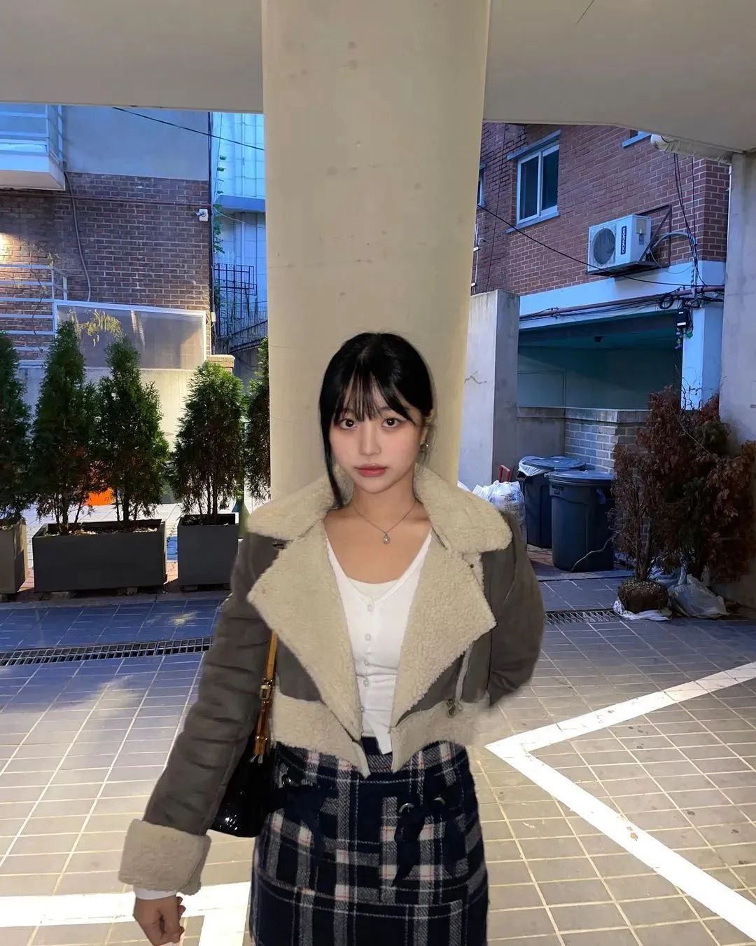 [仙女集]一枝红艳露凝香，云雨巫山枉断肠