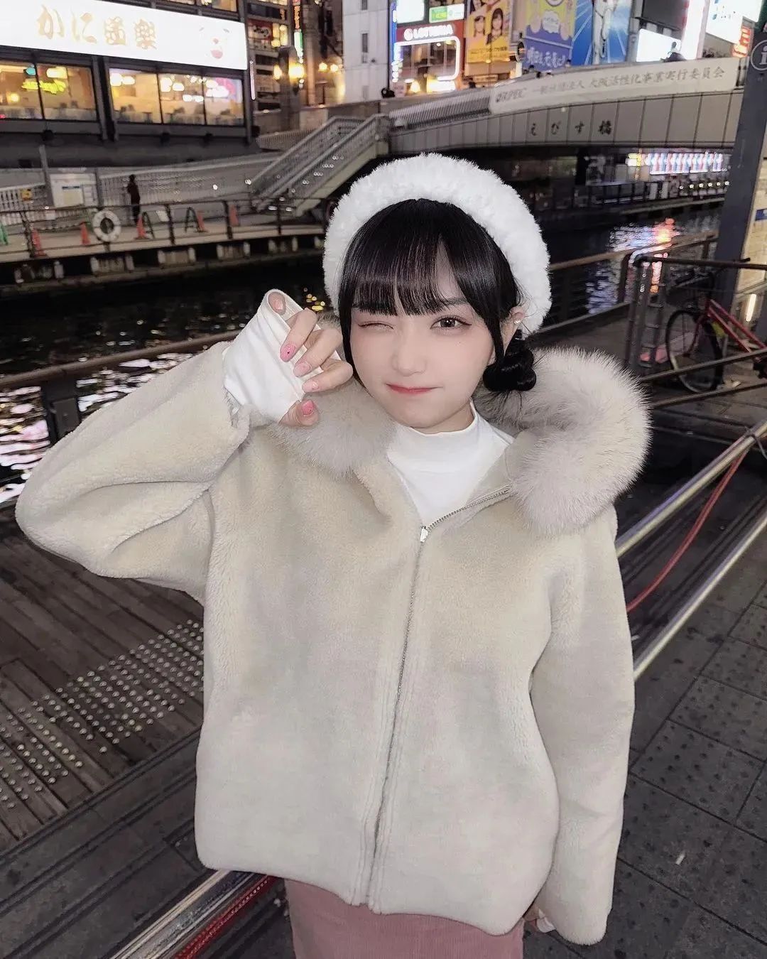 [仙女集]隔户杨柳弱袅袅，恰似十五女儿腰