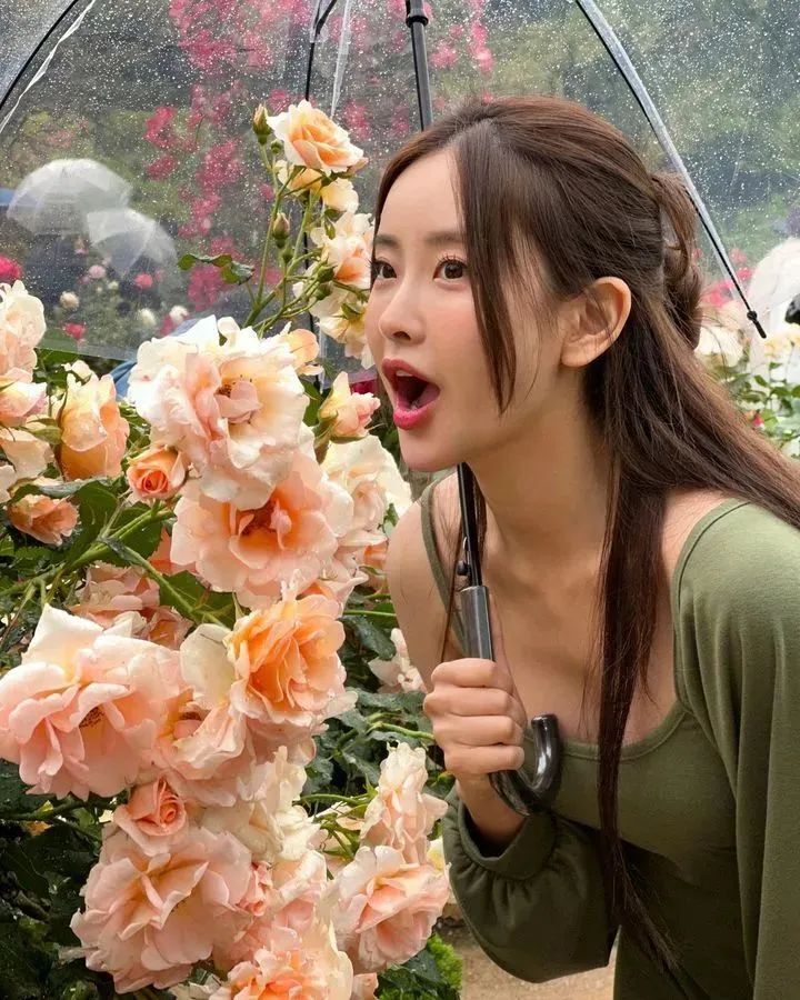 [仙女集]她柔美姿态，让人流连忘返