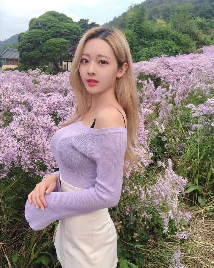 [仙女集]哪国美女，皮肤娇嫩，体态如此丰腴