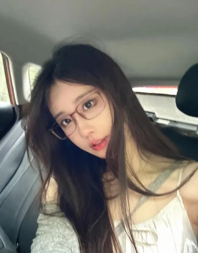 [仙女集]美女庆祝，哈登球迷，节日快乐！