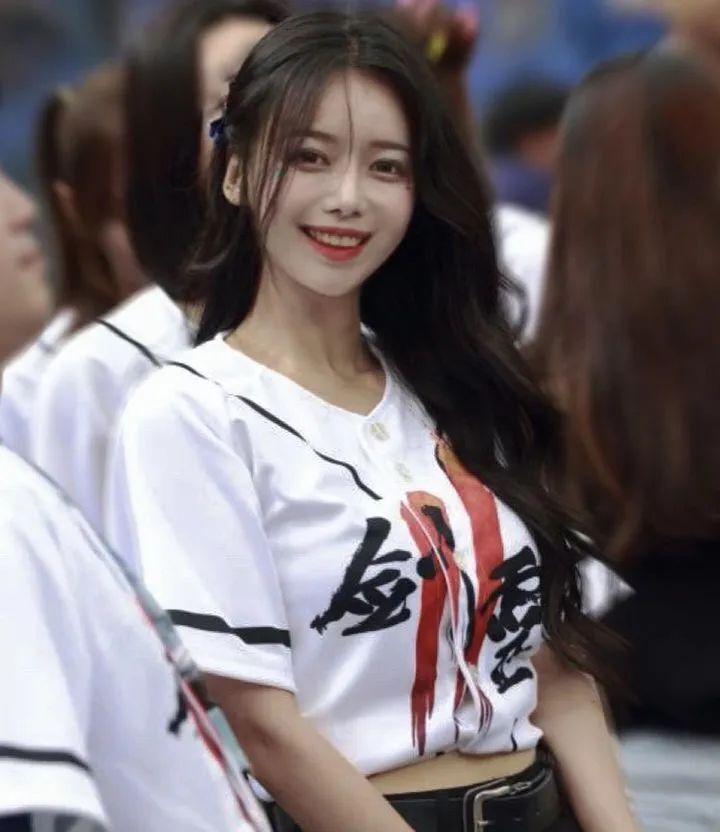 [仙女集]考辛斯为啥去台湾，你看她就明白了