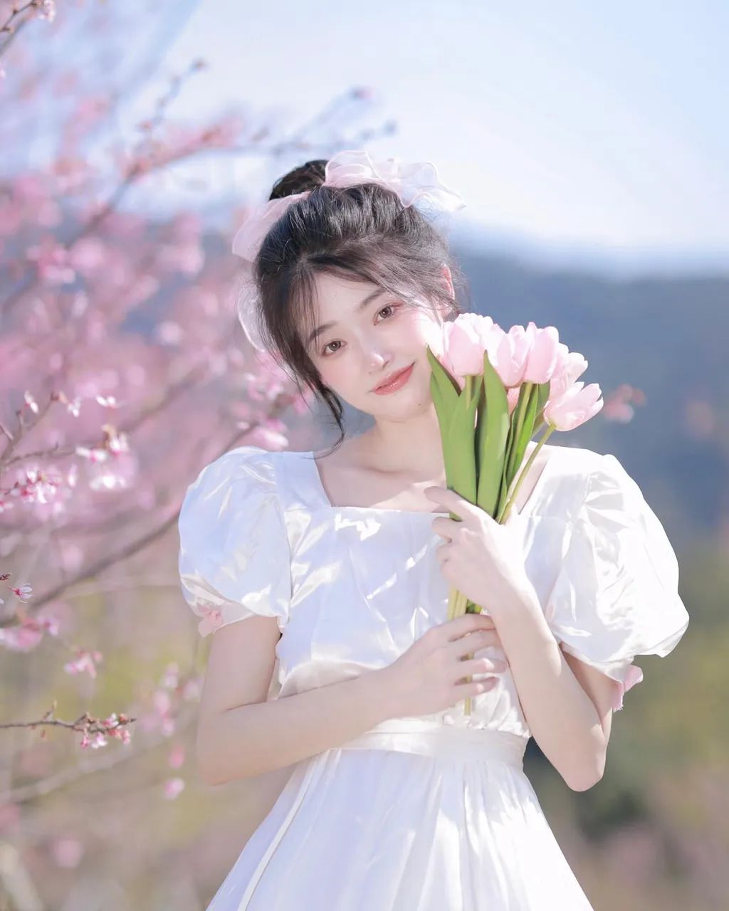你也是春天里的一束光
