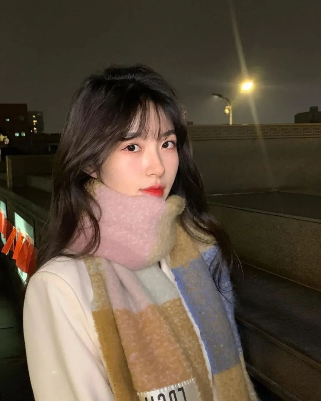 美女壁纸丨乔本小月，继佘颖欣之后，又一位“纯欲天花板”级别的网红美女