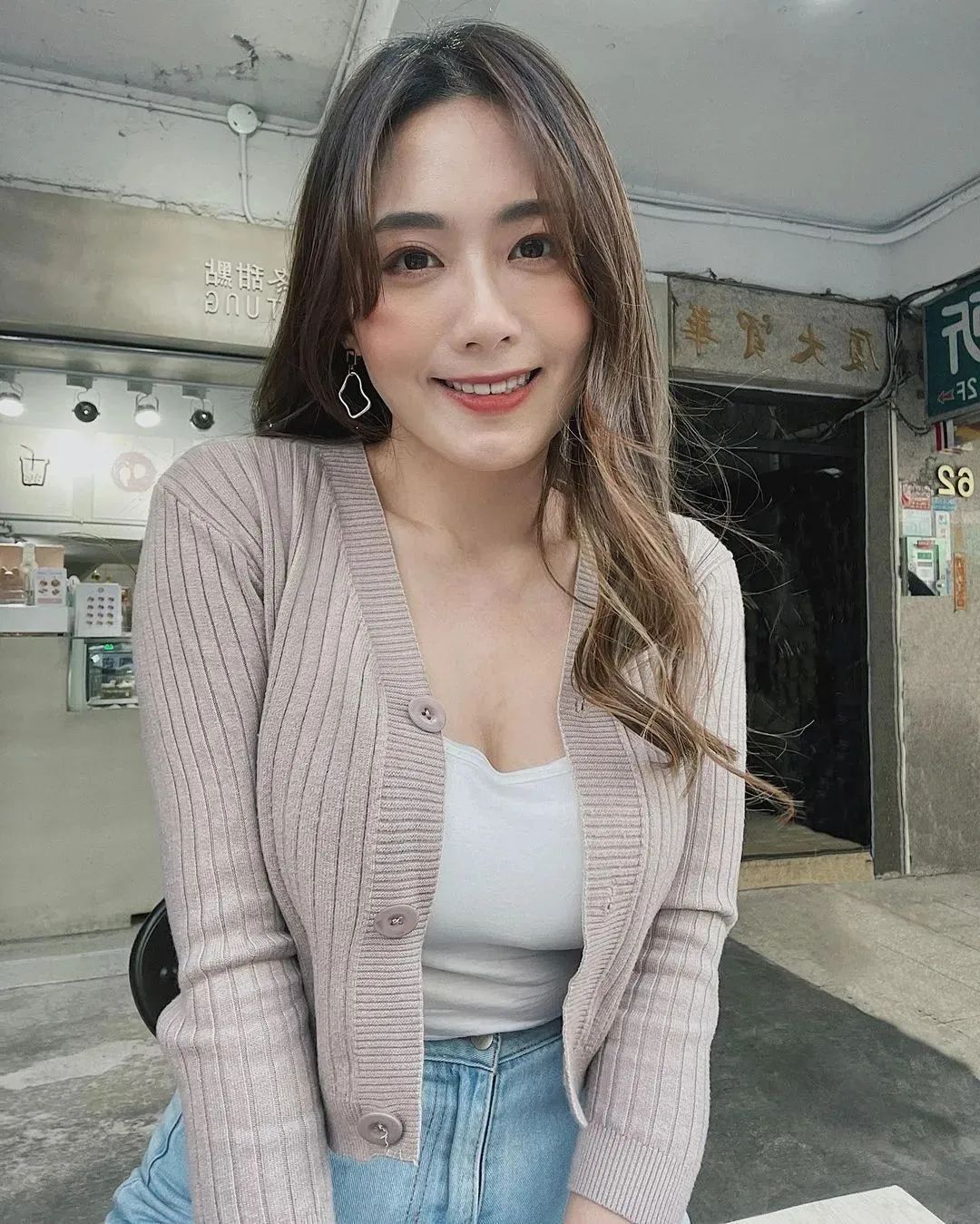 美女壁纸丨最美健身辣妹Annie，让人看了怦然心动的健身女神