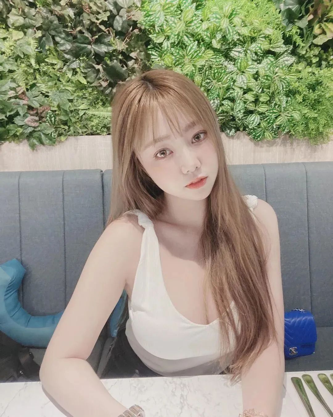 可禹，清新脱俗的台湾网红美女