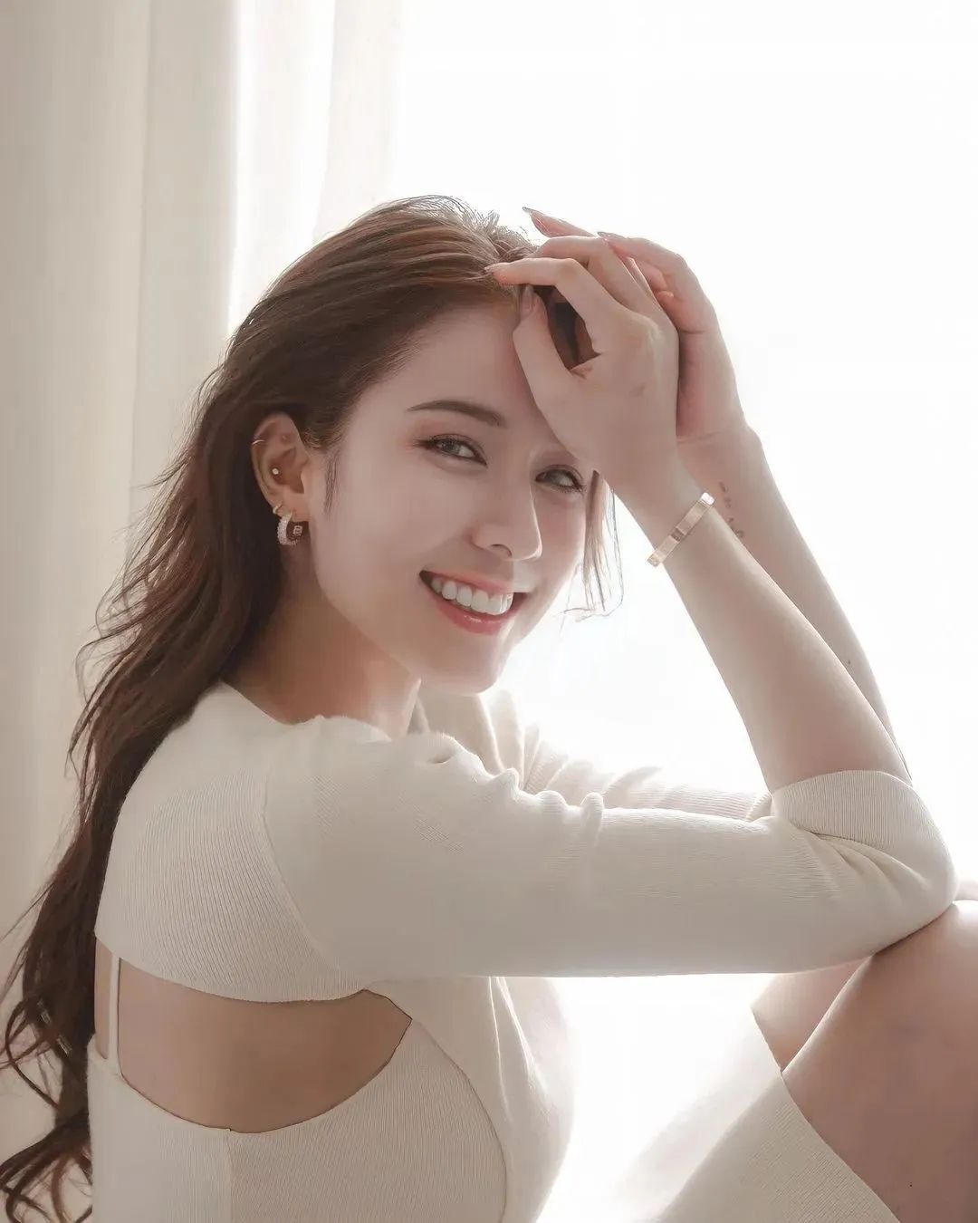 王以甯，甜美系的宅男女神