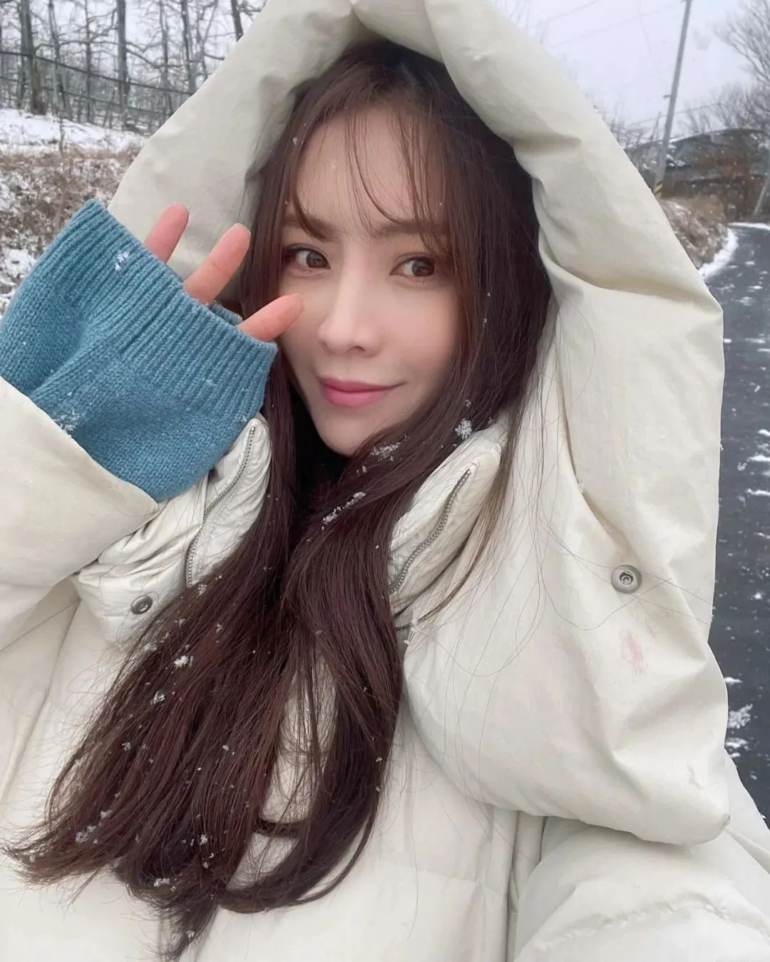 韩国网红2ppi，甜美又性感的美妆博主