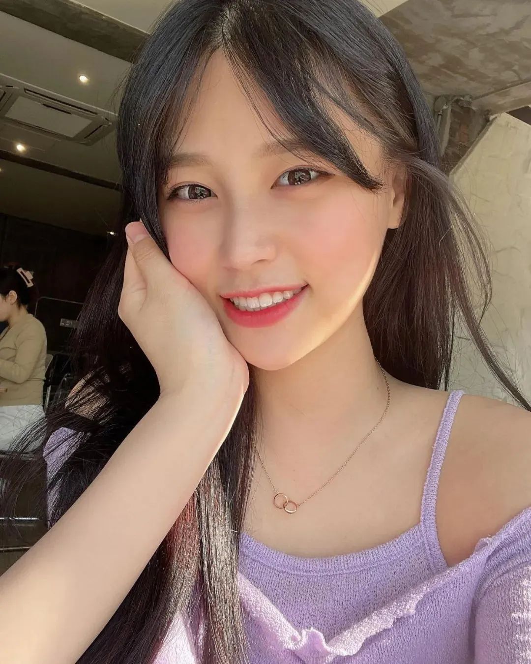 韩国网红朴善珠，青春甜美的阳光美少女