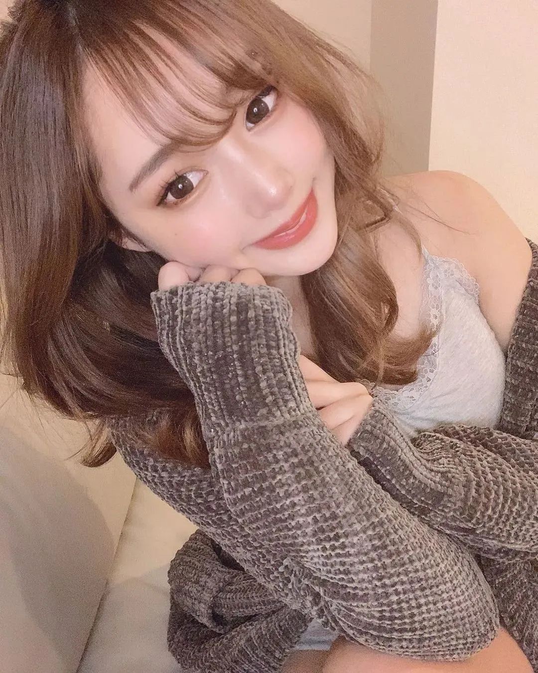 日本网红kiho，清纯可爱的甜美萌妹子