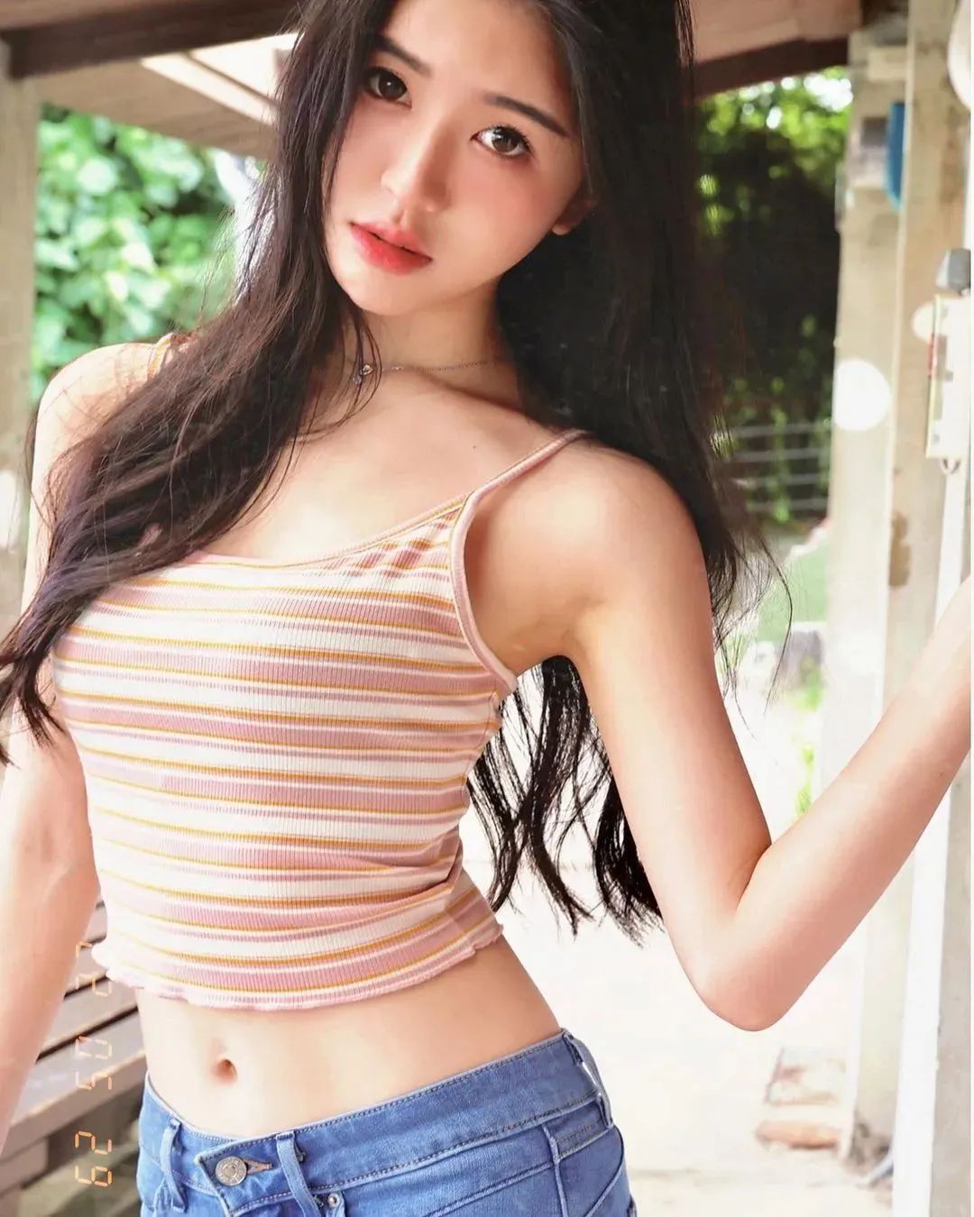马来西亚网红张安琪，甜美又性感的气质女神