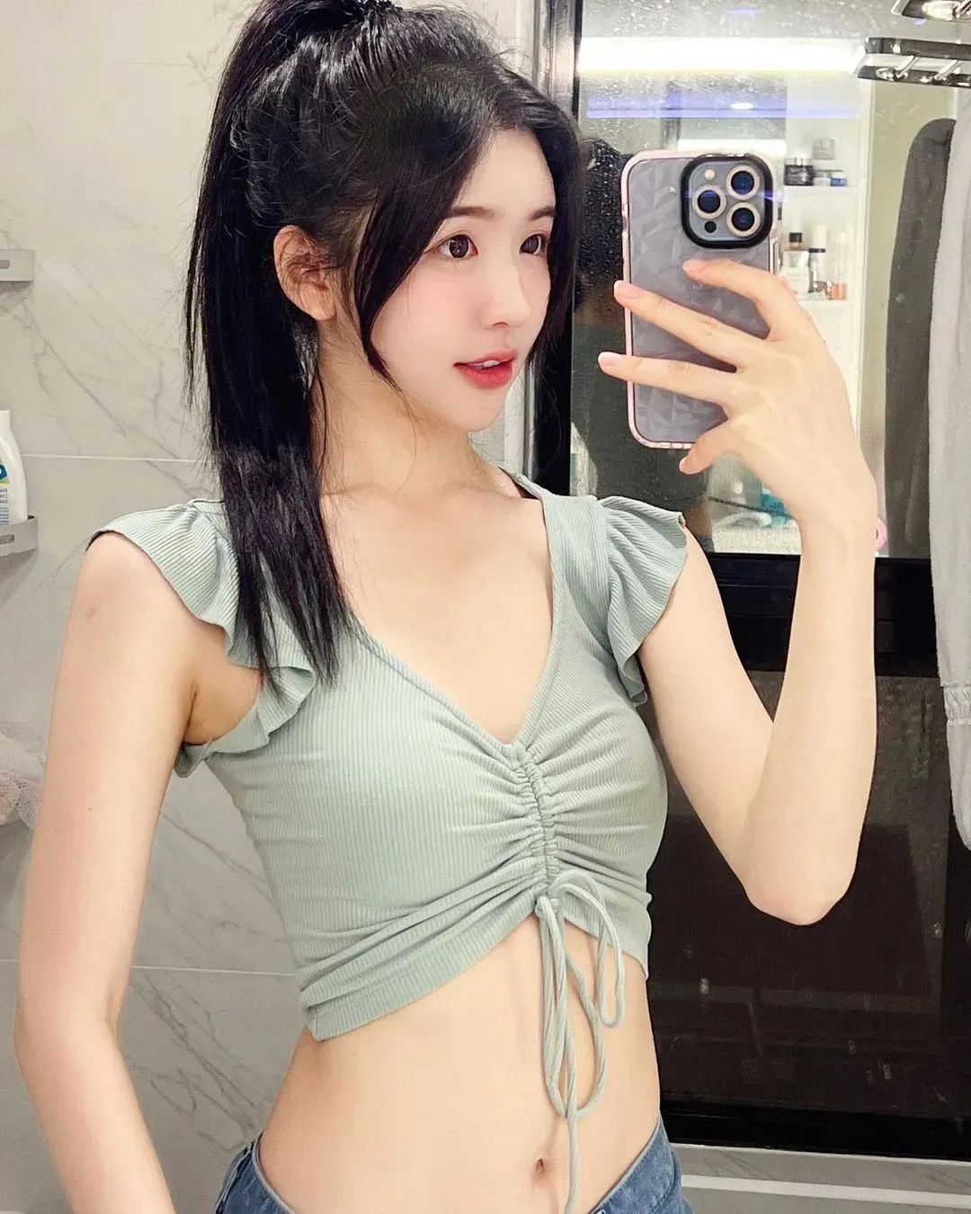 马来西亚网红张安琪，甜美又性感的气质女神
