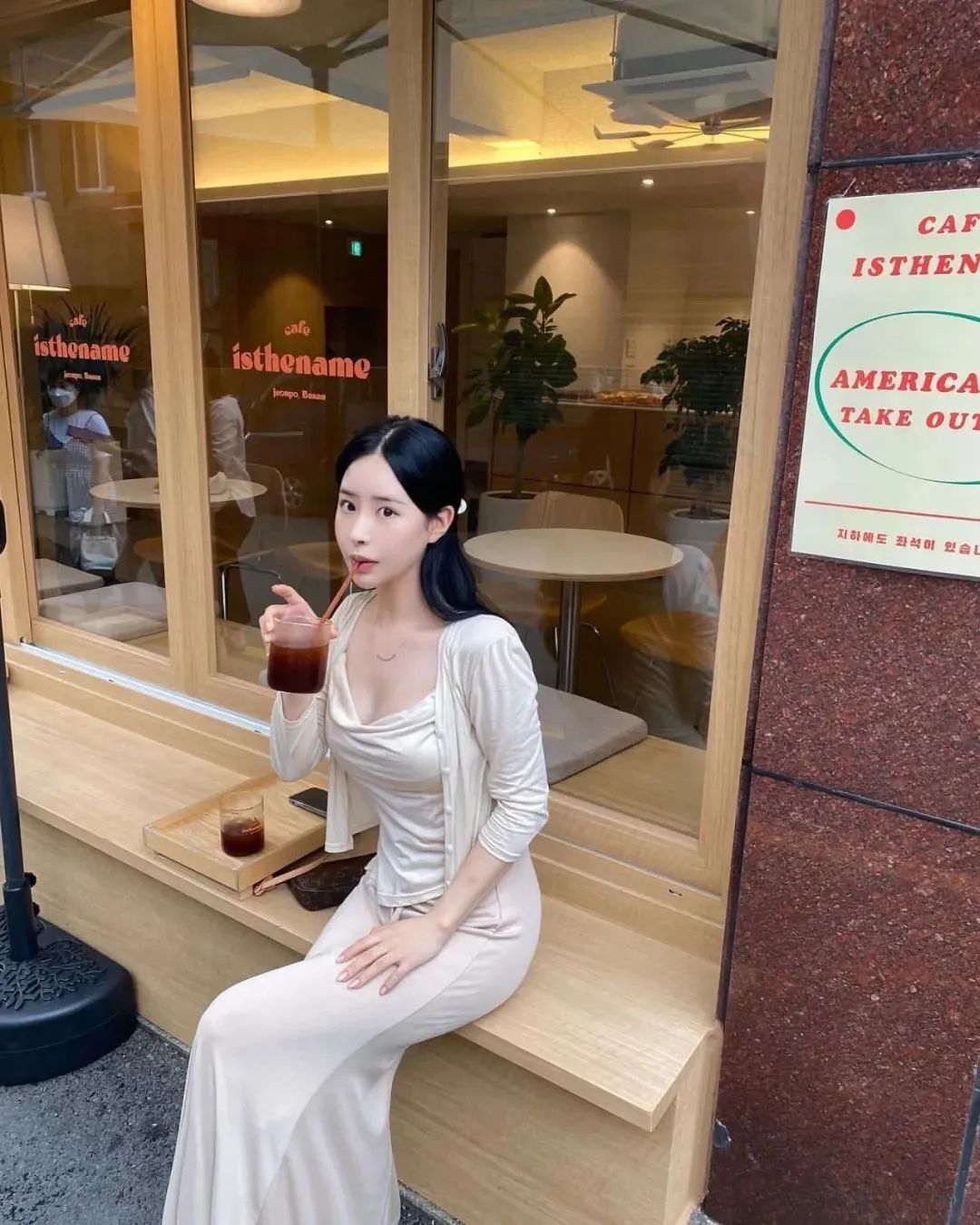 韩国网红byeol，甜美可人的韩国最美警花