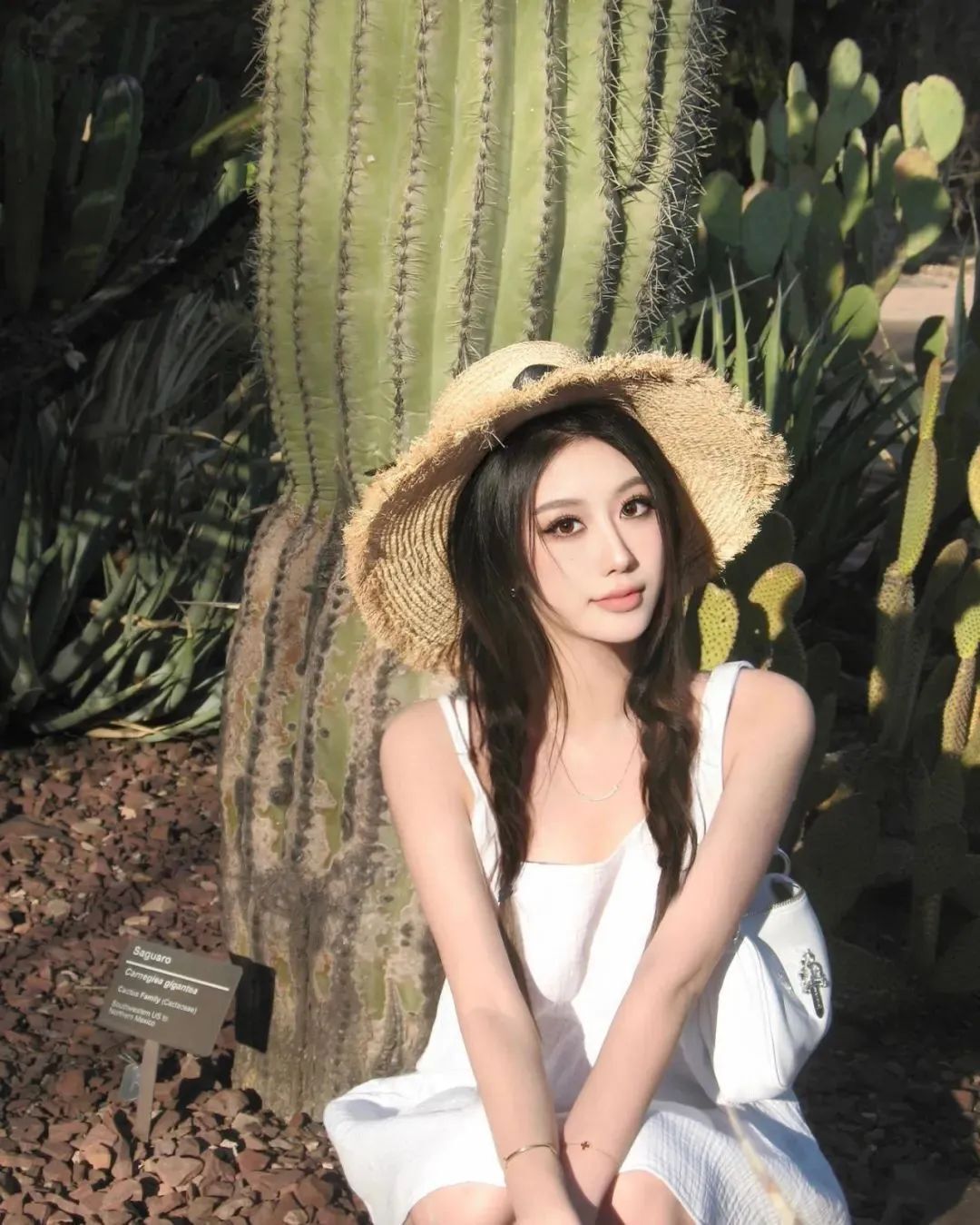 国产网红张熙尼，甜美又性感的美女设计师