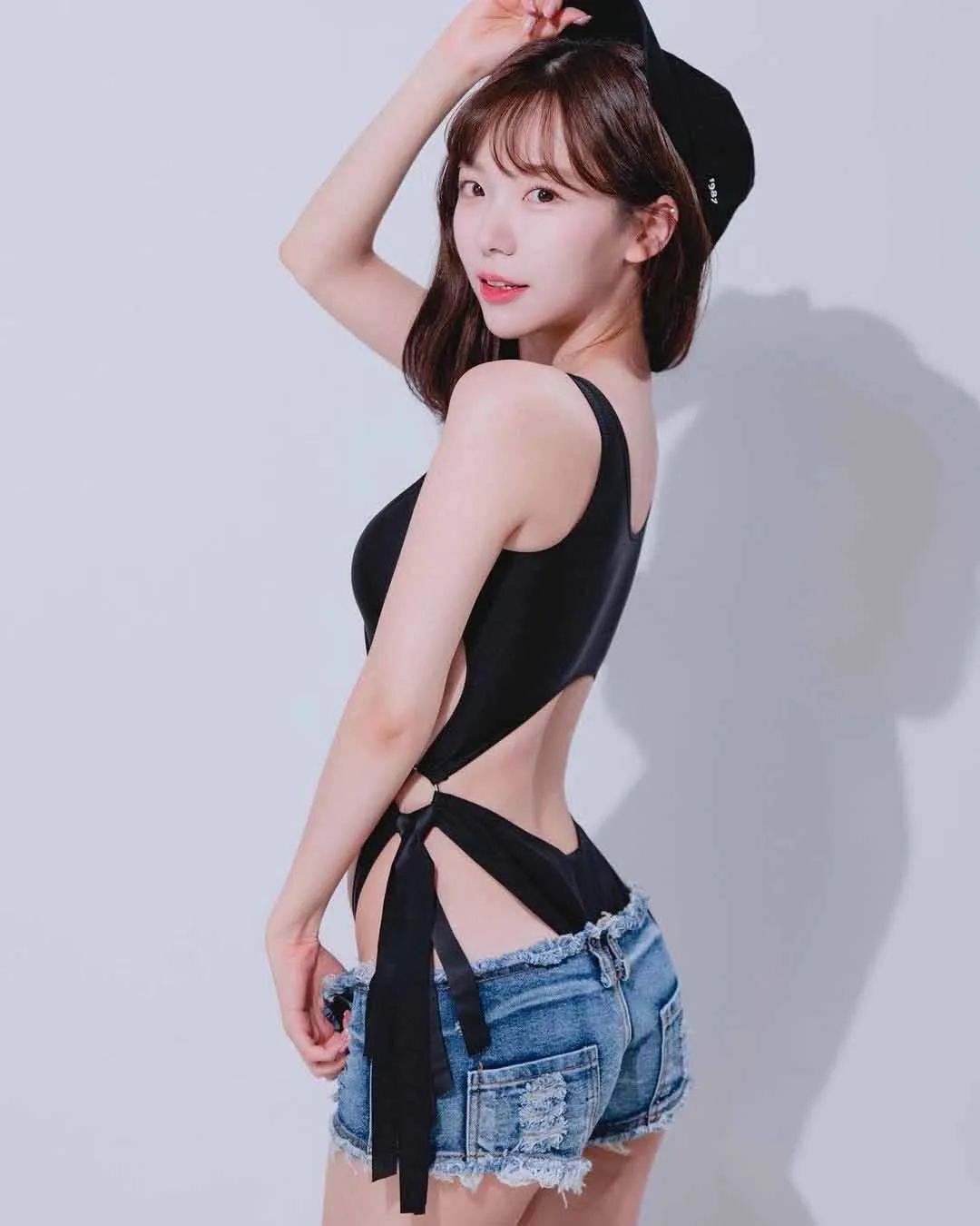 甜美可爱的内衣模特！