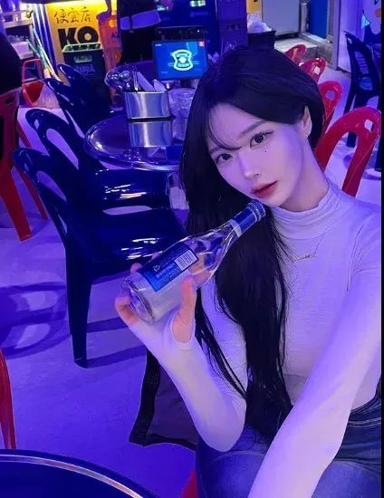 韩国网红 | flowater，甜美又可爱的颜值系女神