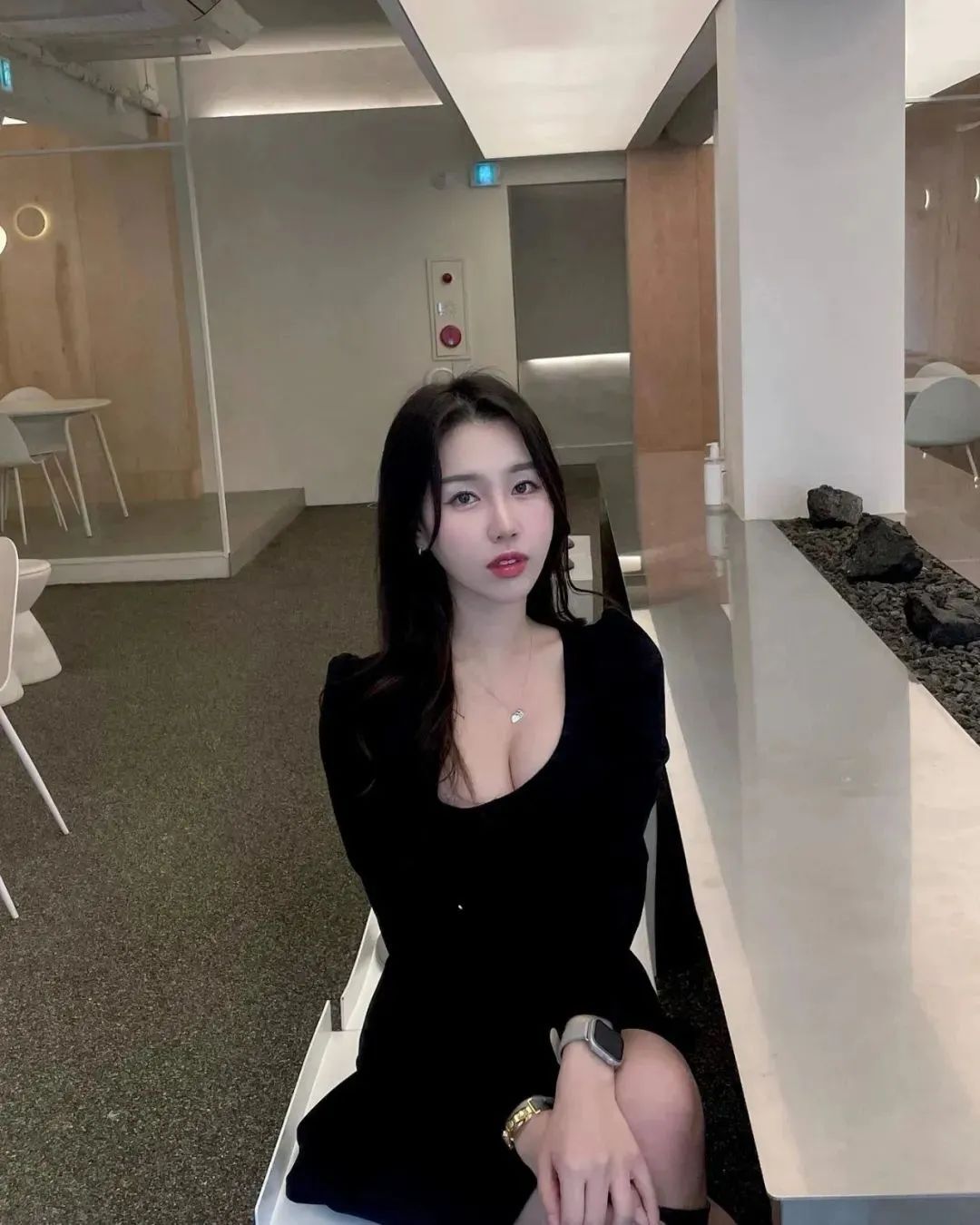 韩国网红 | hzzuu，天赋值点满的微胖女神的顶级天花板