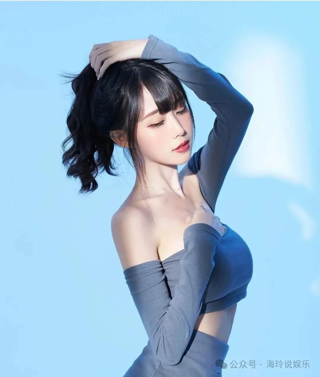 台湾00后极品校花！这身材，简直绝了！