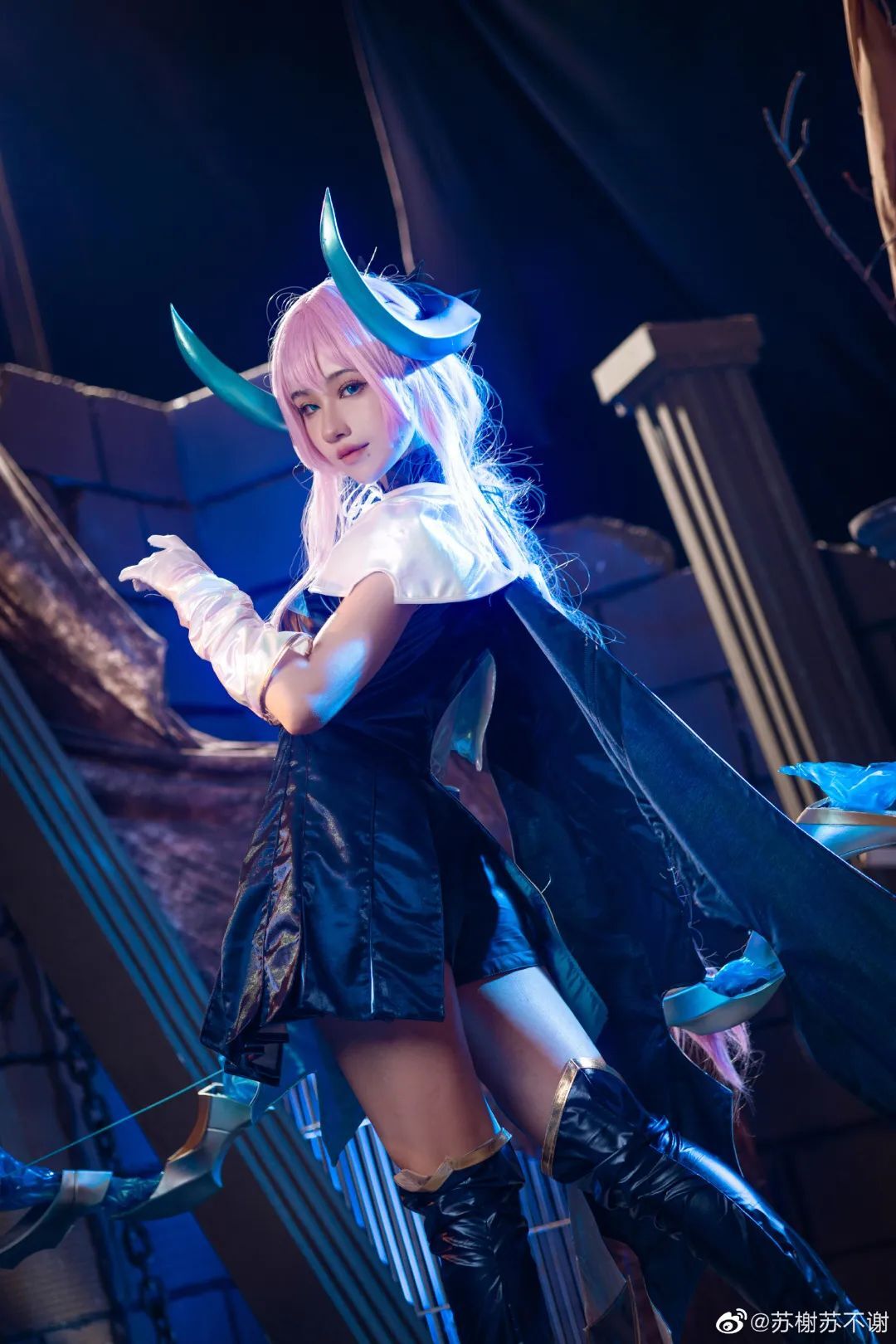 cosplay：英雄联盟  艾希