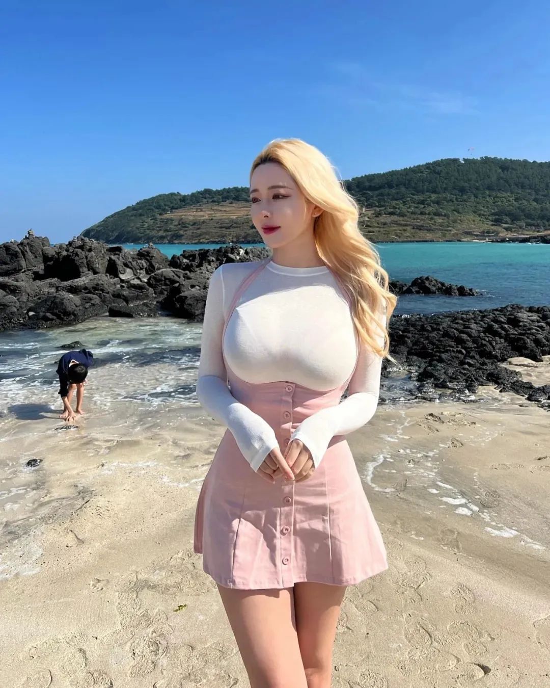 韩国网红 | seonhe，甜美又性感的比基尼模特