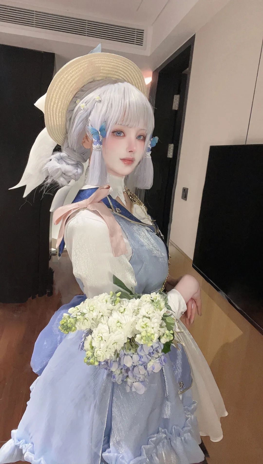 原神cos：包臀裙申鹤，花嫁神子，手拿皮带的雷神太涩了！