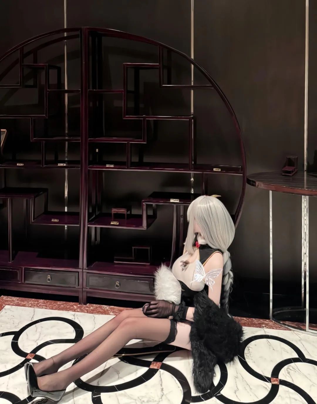 原神cos：皮鞭+制服，OL雷神果然御！丽莎巫女装，兔女郎甘雨涩气拉满！