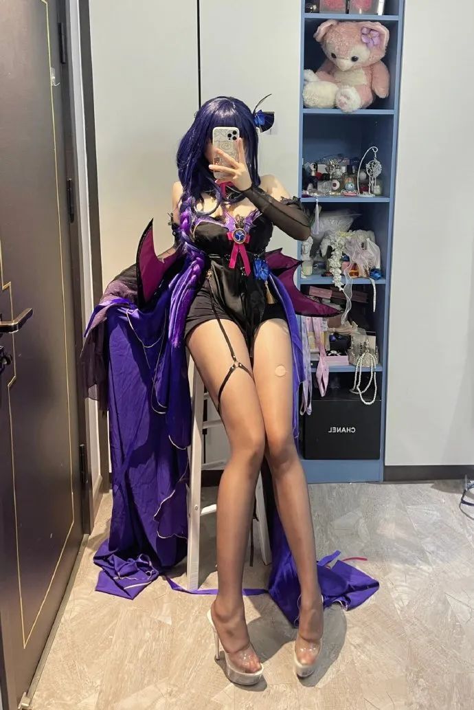 原神cos：兔女郎夜兰，JK甘雨太漂亮了！短裤申鹤真顶级！女仆装草神荧妹可爱爆了！