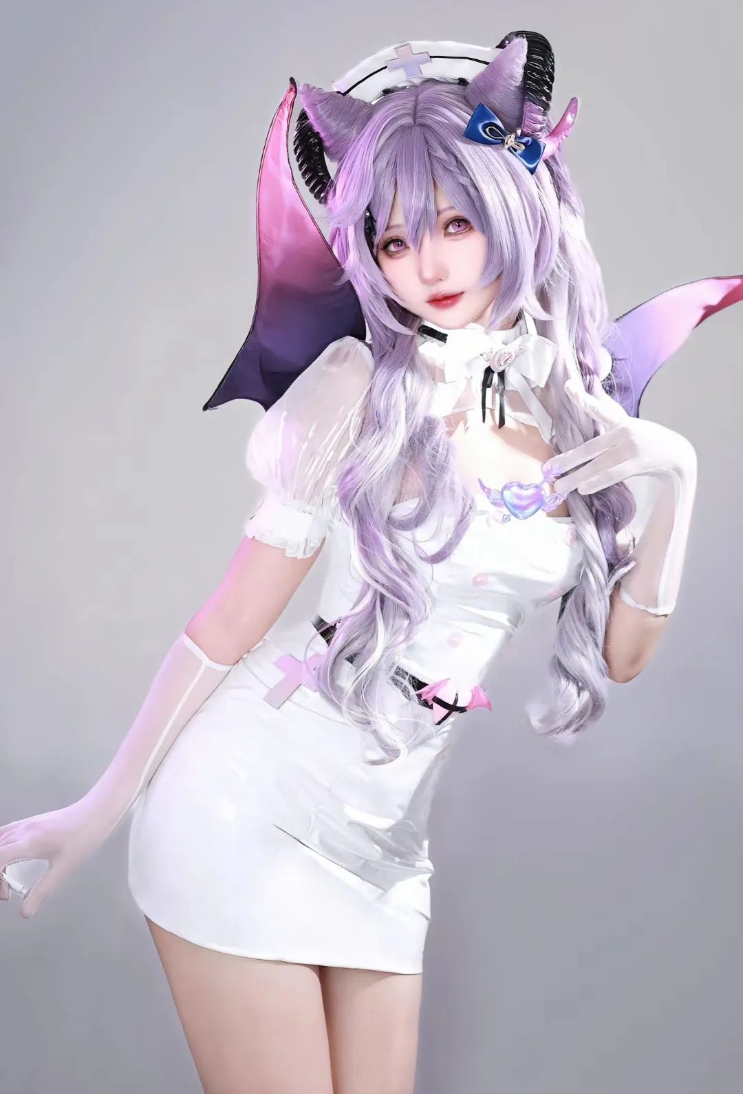 原神cos：白丝+护士装，刻晴让人狂喜！黑丝旗袍甘雨，ol制服雷神，双马尾女仆莫娜！