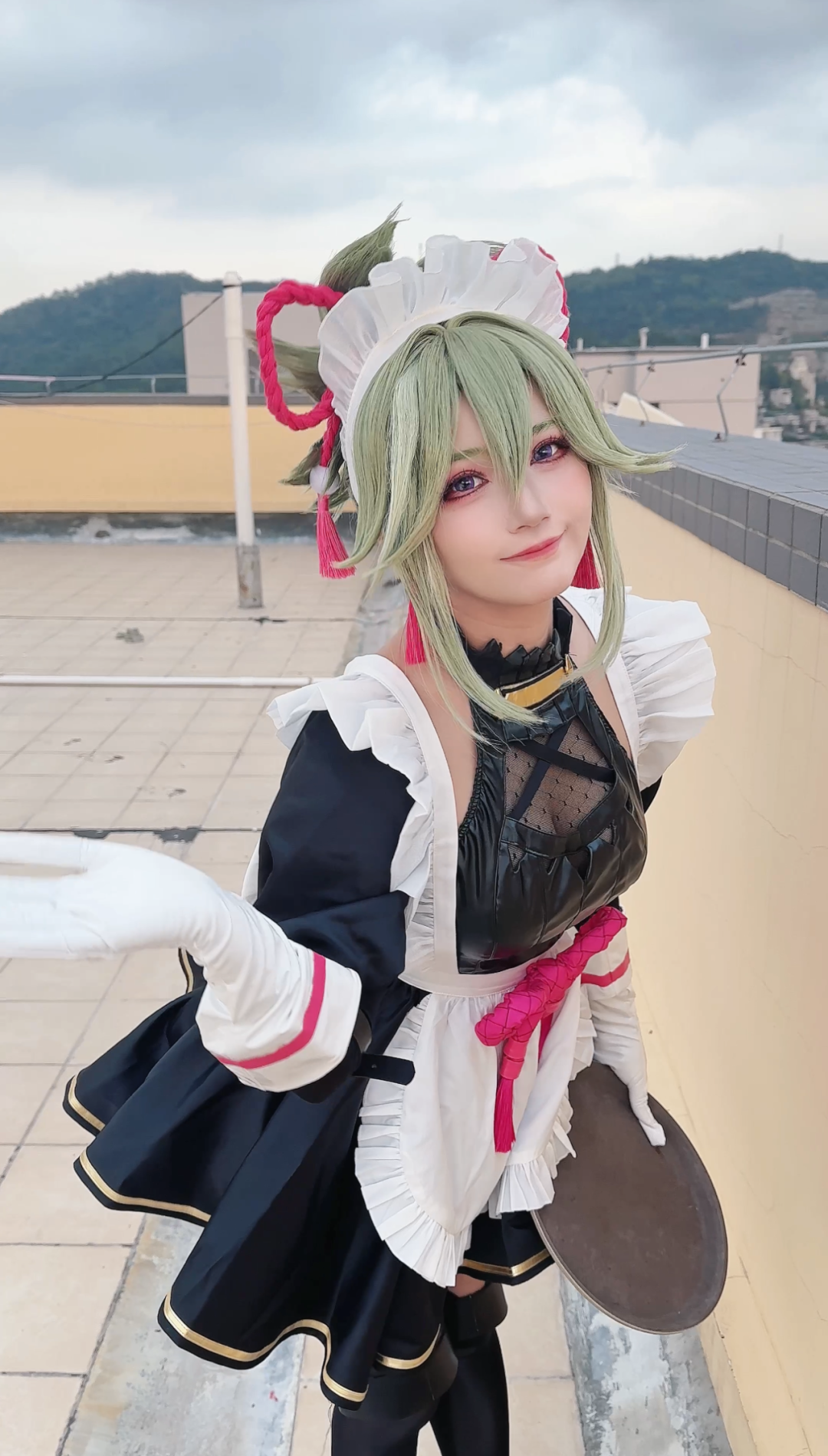 原神cos：泳装神子太美了！制服雷神，香菱变大了，白丝刻晴，女仆久岐忍让人狂喜！