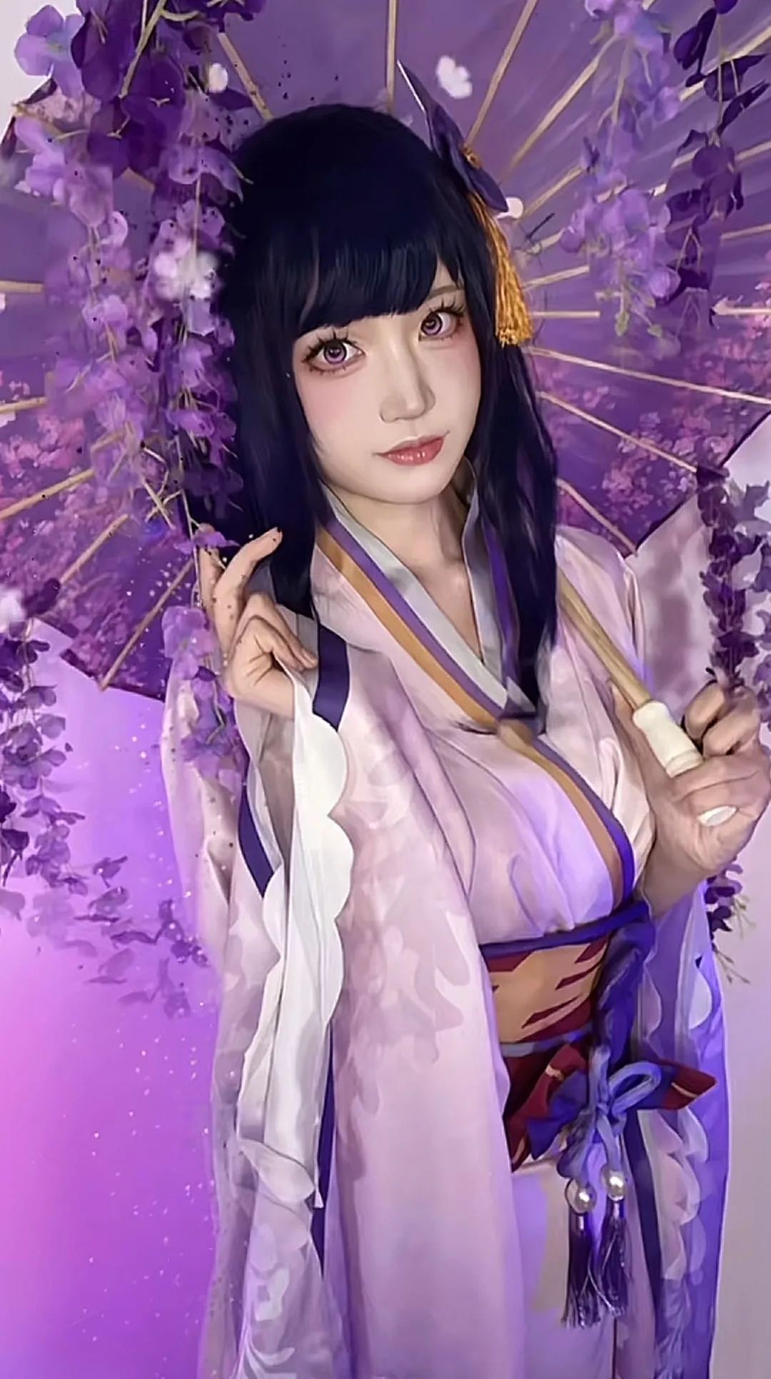 原神cos：黑丝+双马尾，女仆莫娜太美了！泳装妮露，和服雷神，绮良良表情太萌了！
