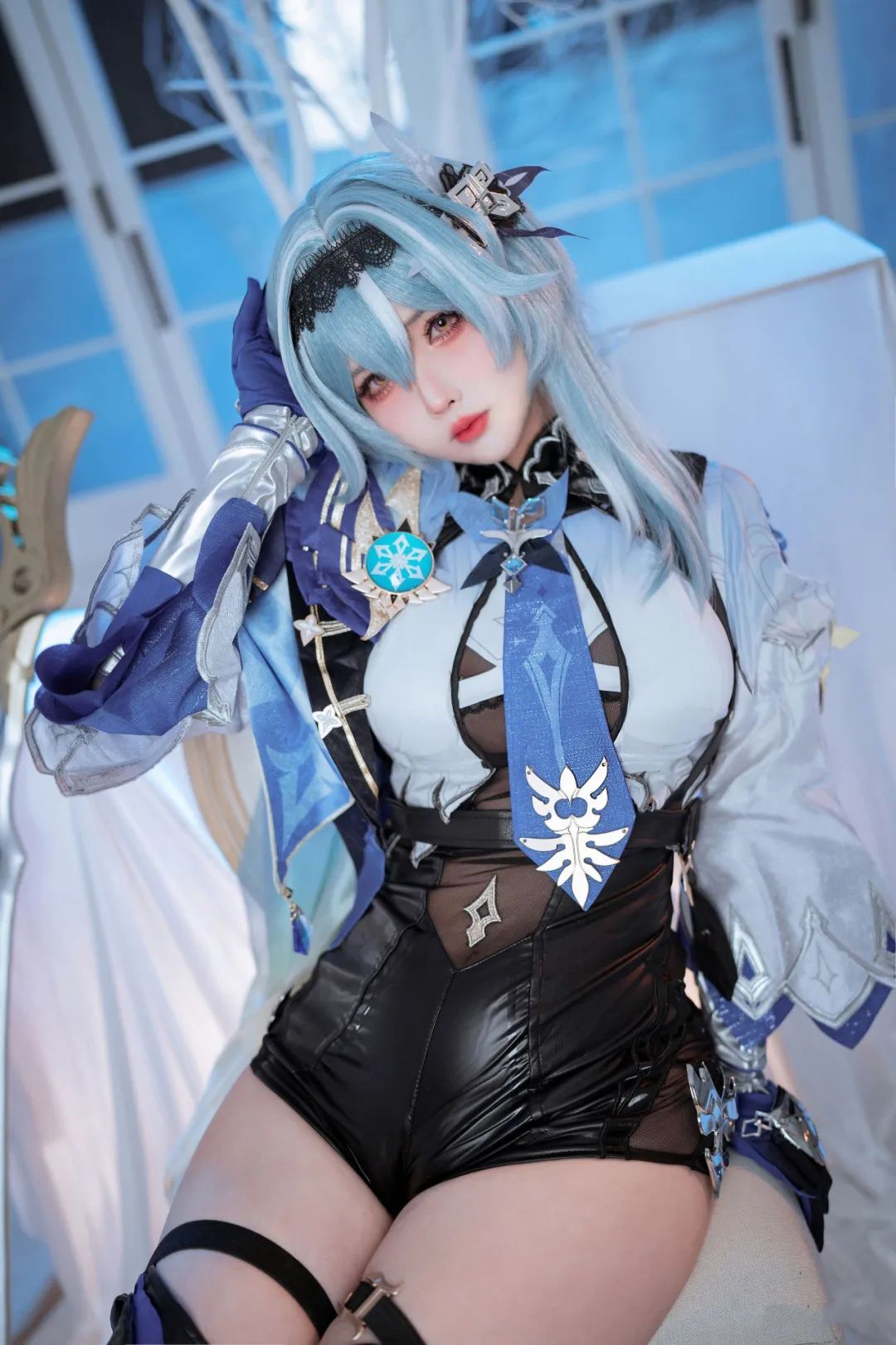 原神顶级cos：甘雨紫色纱裙太可爱了！女仆莫娜，花嫁神子，泳装申鹤，浴袍雷神太漂亮了！