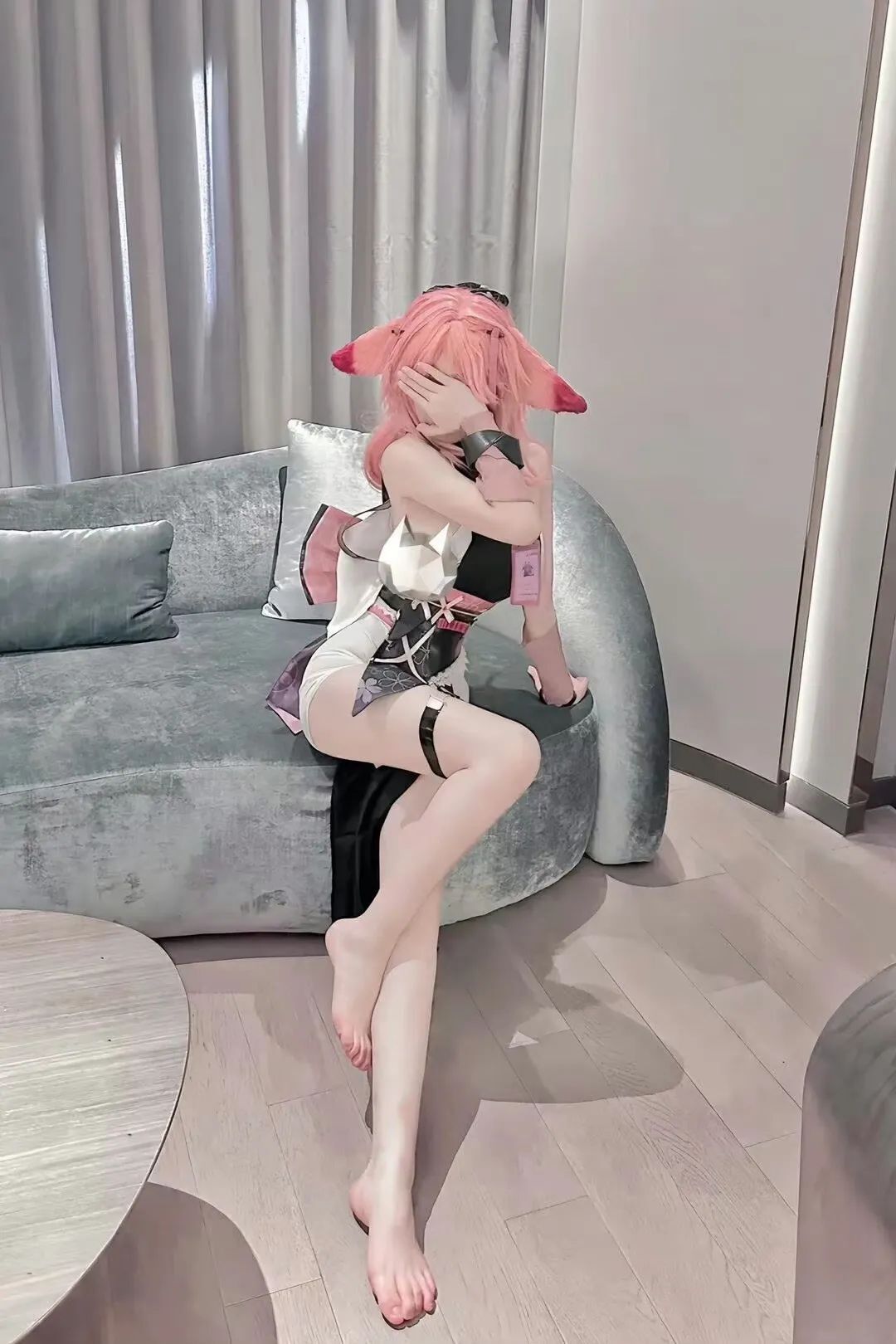 原神cos：JK制服绫华，泳装草神太可爱了！白丝婚纱刻晴让人狂喜！黑丝旗袍申鹤我爱了！
