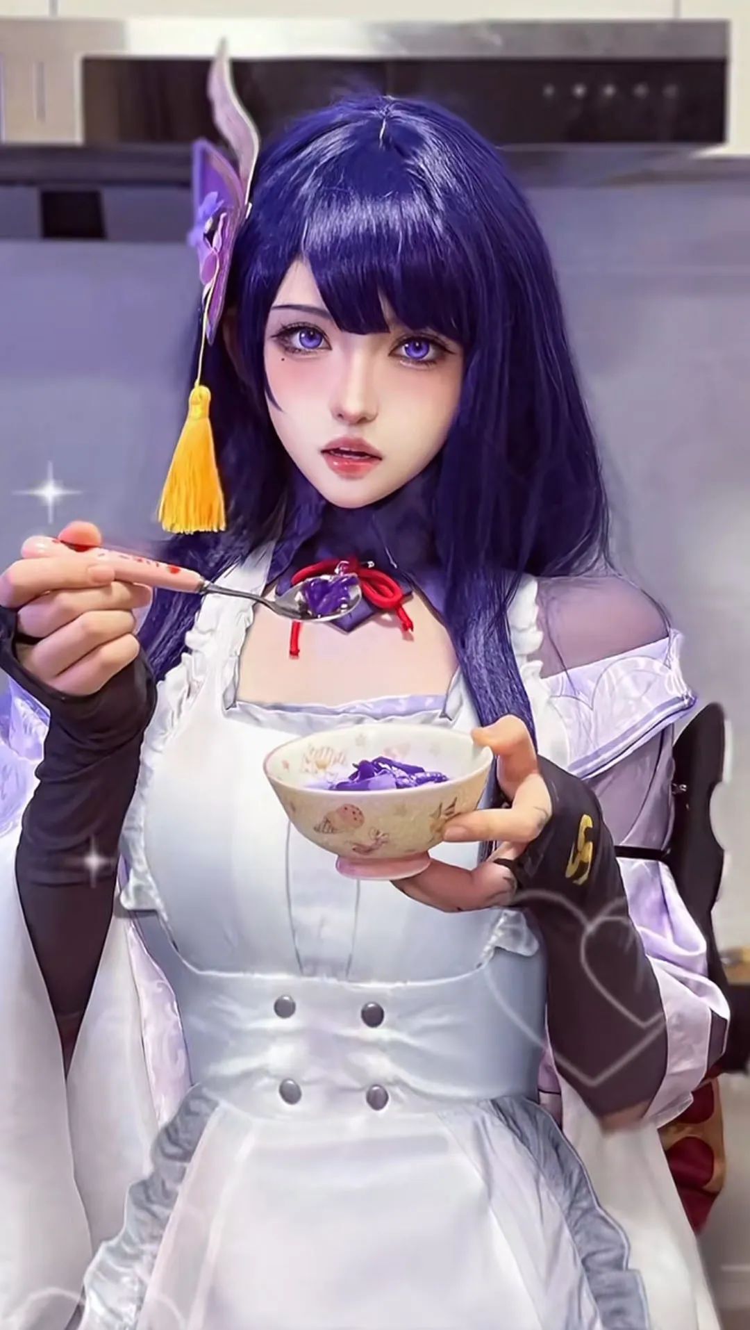 原神cos：白丝+护士服，刻晴超萌！女仆甘雨，神子黑纱裙美爆了！泳装申鹤，女仆雷神让人无法抵抗！