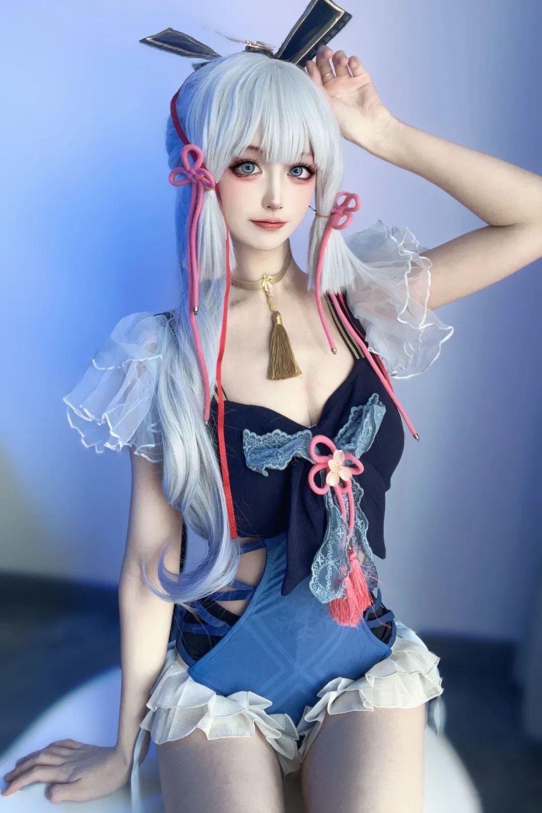 原神cos：白丝+女仆，雷神可爱爆了！泳装神子申鹤让人狂喜！白丝修女服甘雨，JK荧妹谁见过？