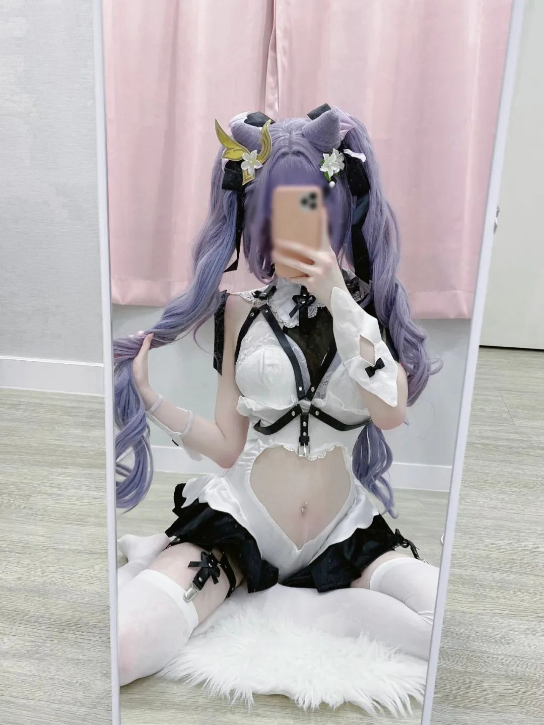 原神cos：黑丝+紧身皮裤，兔女郎雷神太顶了！大长腿女仆绫华！黑丝制服申鹤，刻晴让人狂喜！