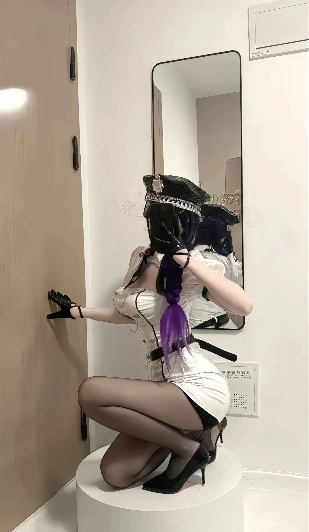 原神cos：黑丝+皮鞭，雷神化身搜查官！兔女郎甘雨太魅惑了！水手服绫华，单边白丝神子让人狂喜！