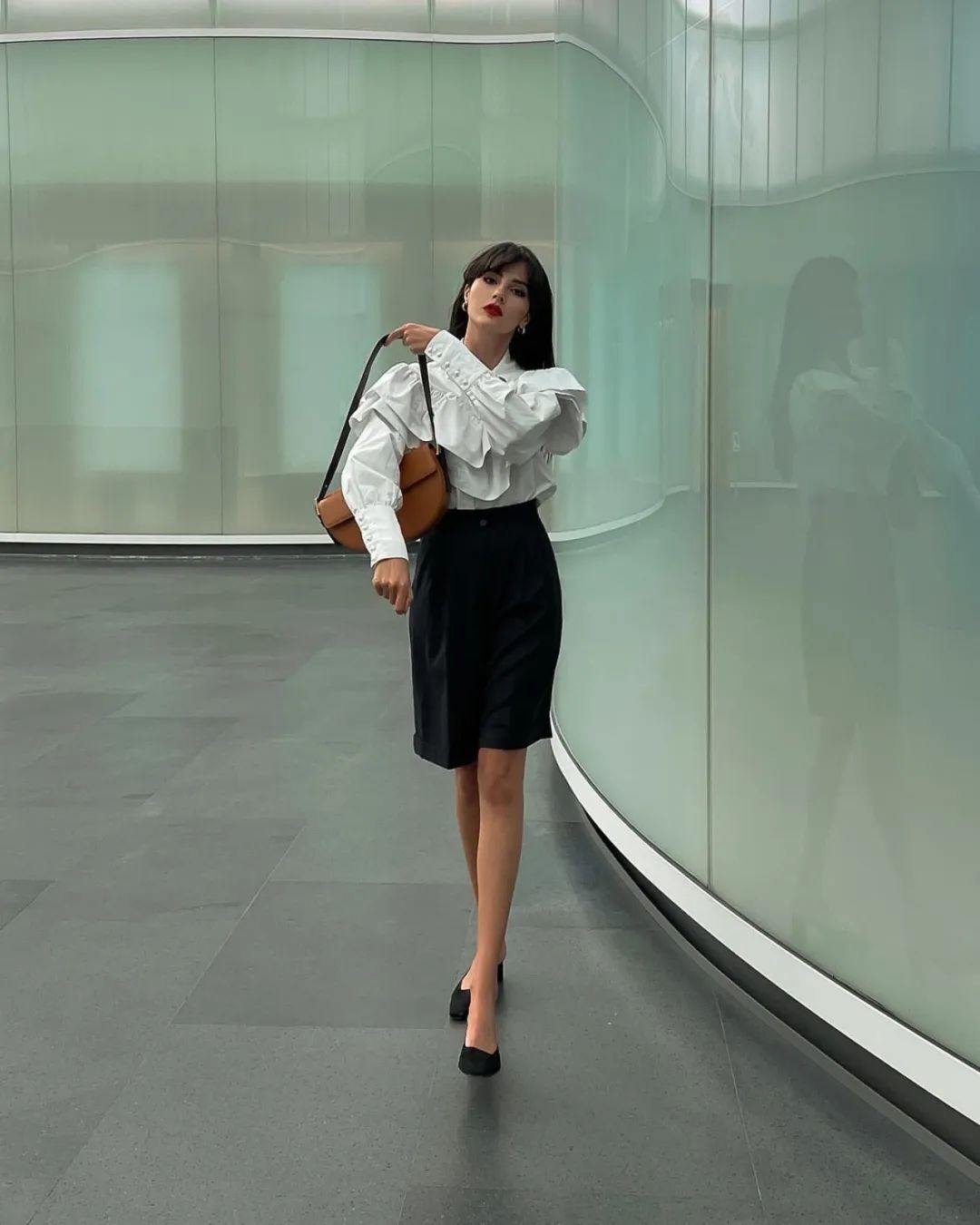 意大利模特Paola Cossentino，美艳动人