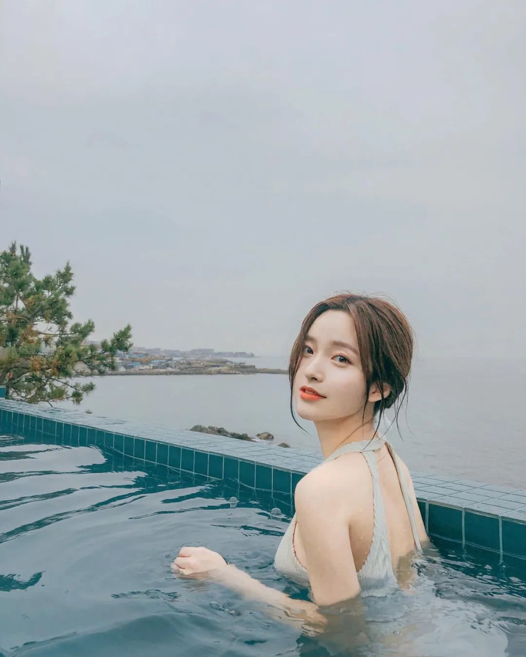 INS美女 | 韩国网红模特金娜熙，仙气知性