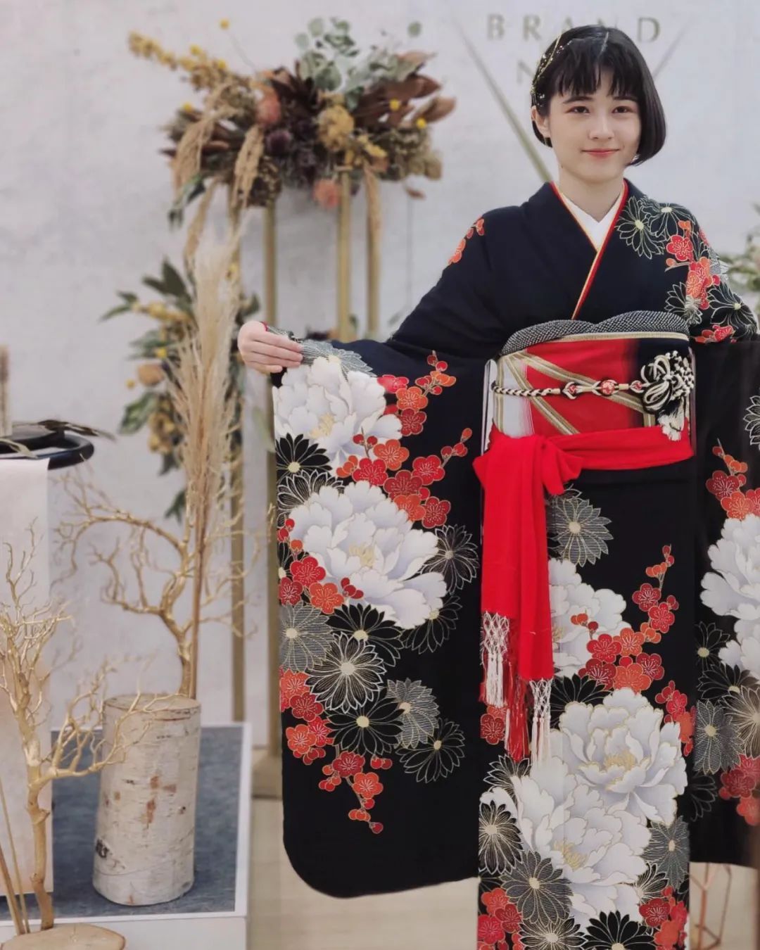 混血模特Arianna Sakura， 元气满满的04 年日本美少女