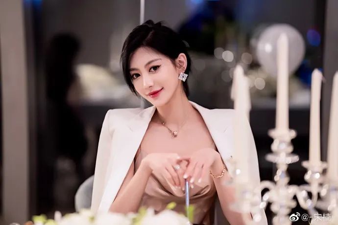 最美“车模”宋楠小姐姐，车模界颜值天花板